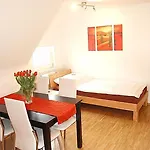 Hermann's Neue Post Daire Calw