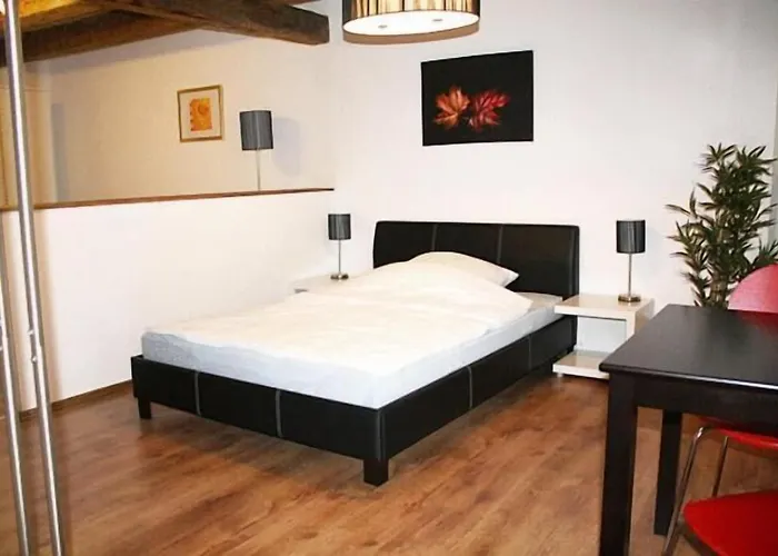 헤르만스 노이에 포스트 *